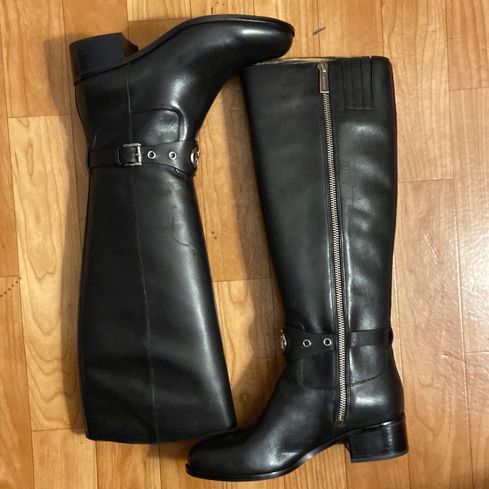 Michael Kors Boots - Picture 2 of 10